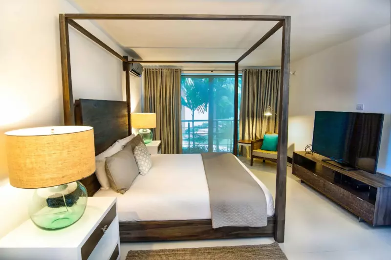 3 Bedroom Ocean View Balcony Suite