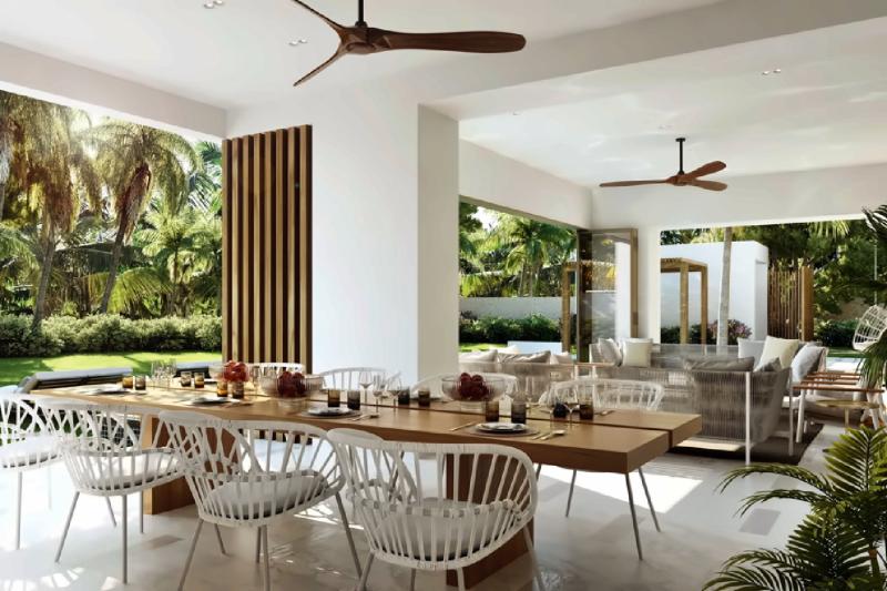 4 Bedroom Private Pool Home