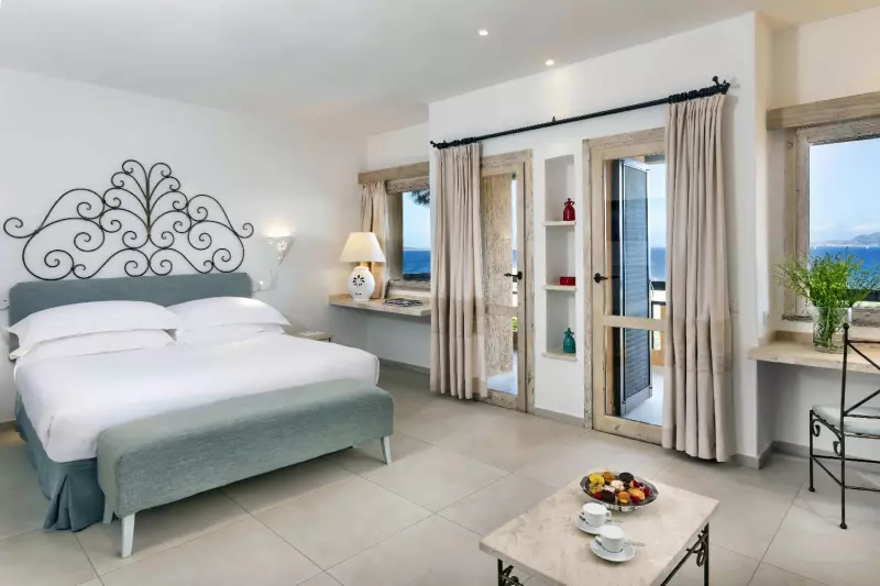 Deluxe Executive Sea View Room