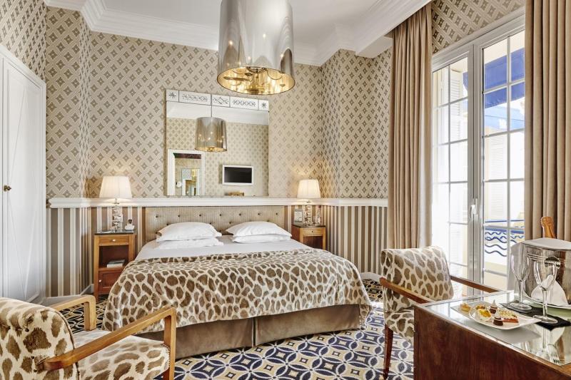 Superior Sea View Room