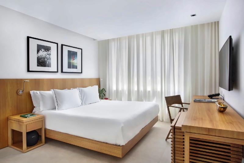 Partial Sea View Room