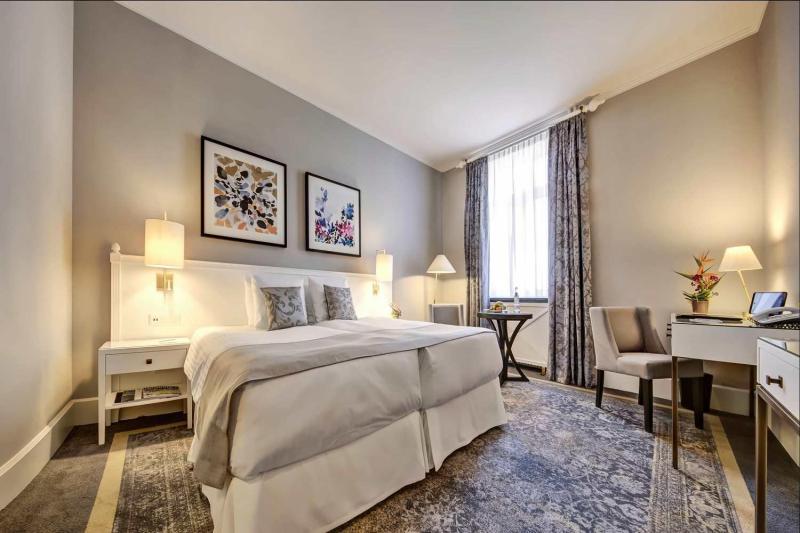 Deluxe City View Room