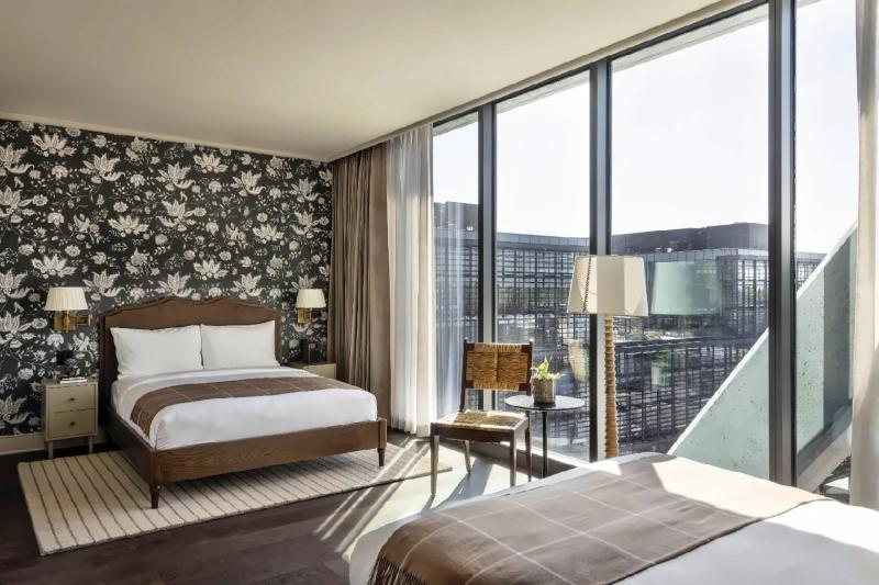 2 Bedroom Family Room