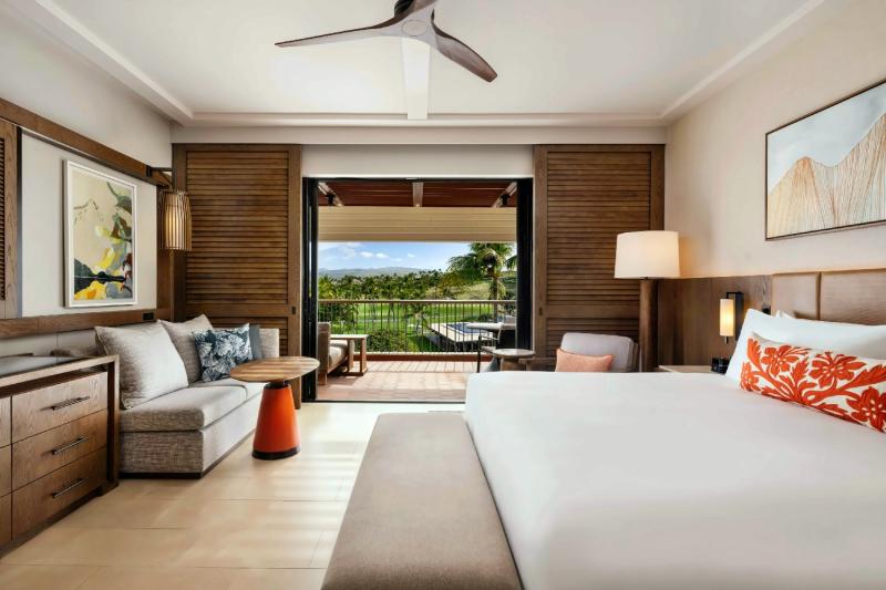 Deluxe Golf View Balcony Main Tower Room