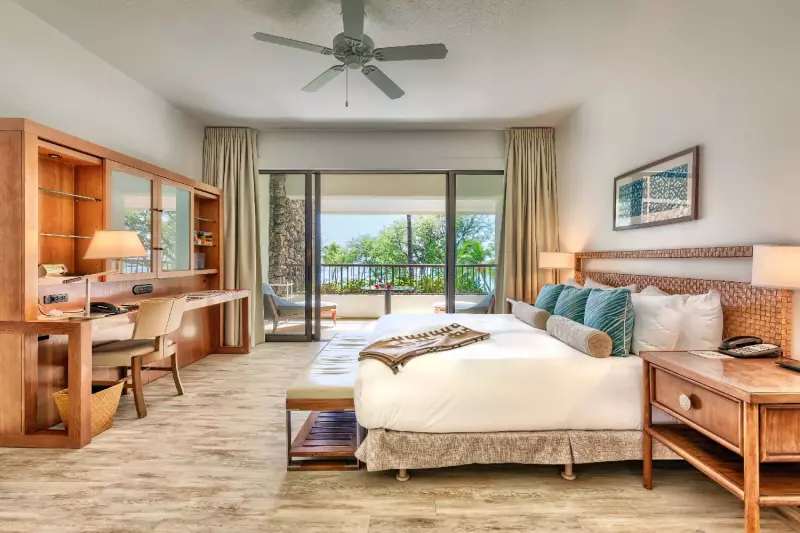 Beachfront Poolside Balcony Suite