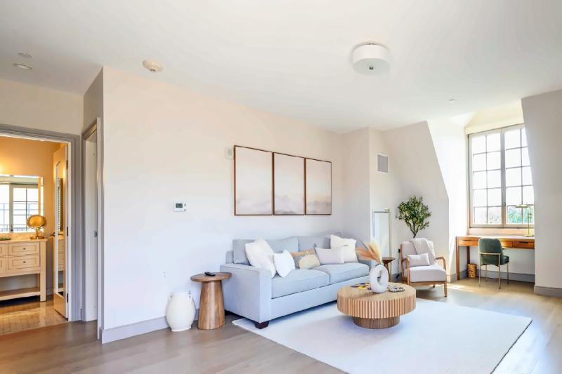 2 Bedroom Presidential Suite