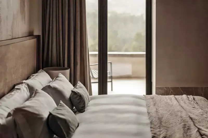 Mountain View Superior Room