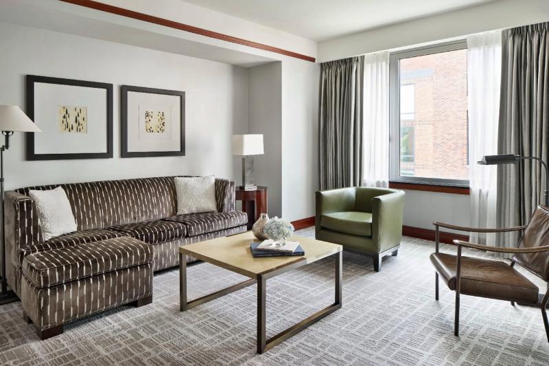 Georgetown Suite