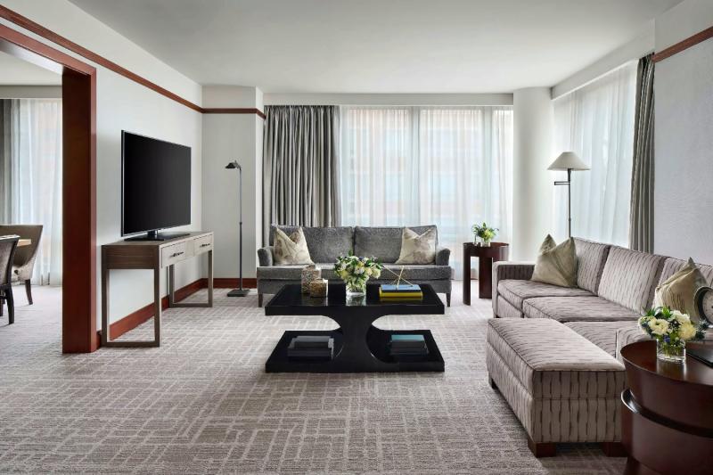Ambassador Suite