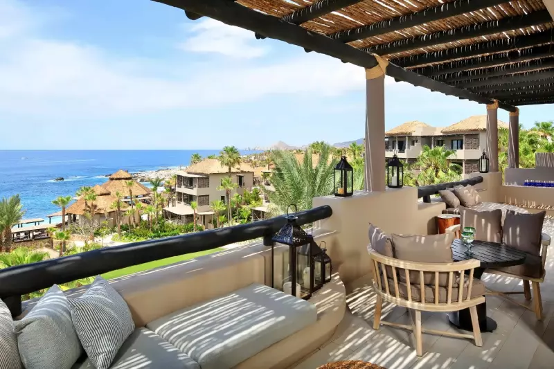 1 Bedroom Pool View Suite
