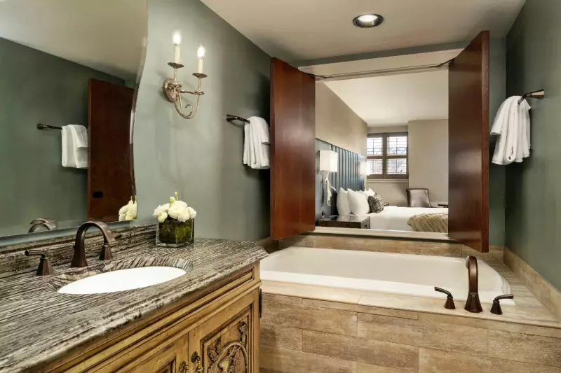 Separate Manor Building Suite