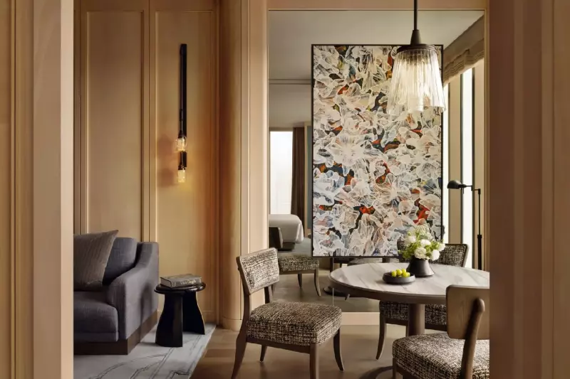 Deluxe Skyline View Suite