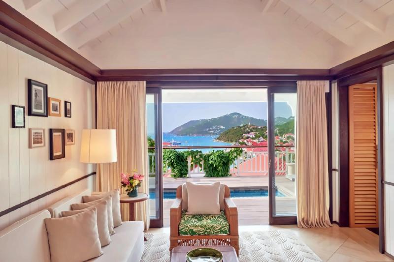 Prestige Sea View Pool Suite