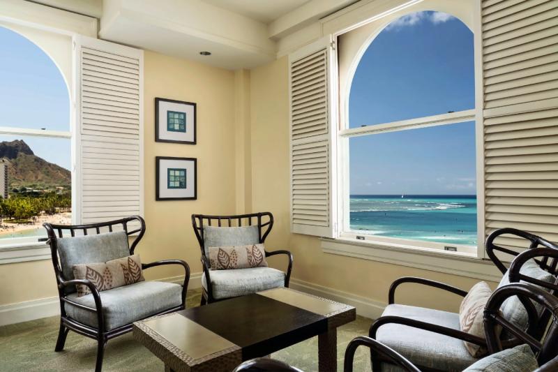 Bayan Ocean View Suite