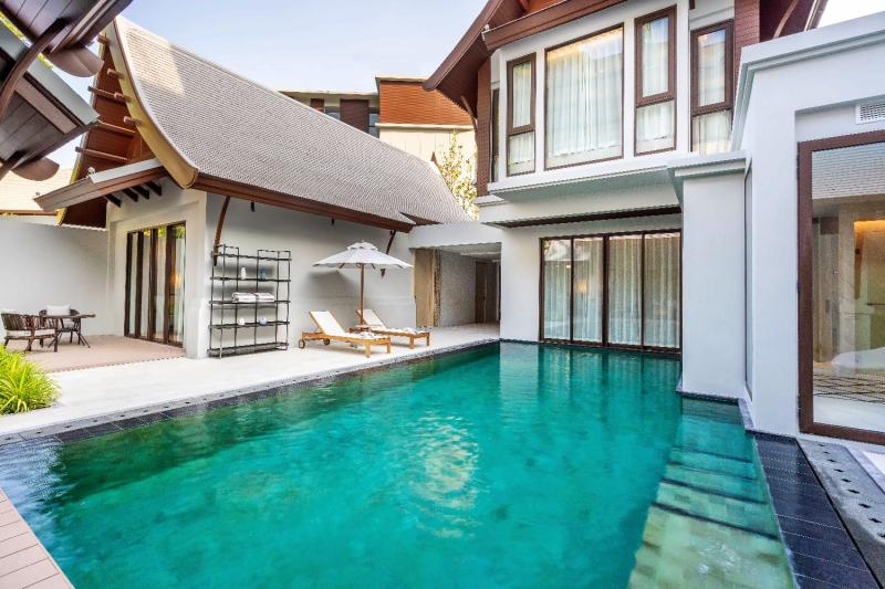 3 Bedroom Club Pool Villa