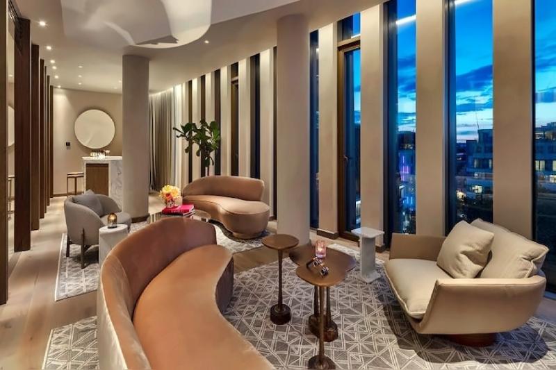 2 Bedroom Tower Penthouse Suite 