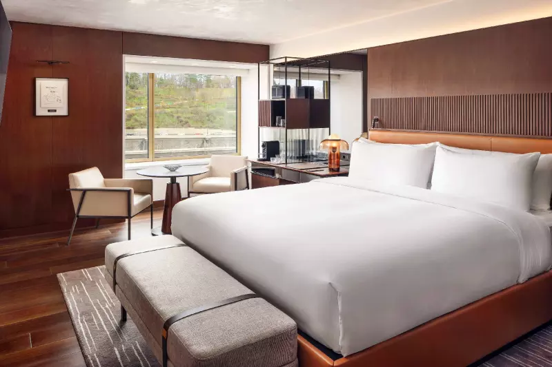 Signature Room