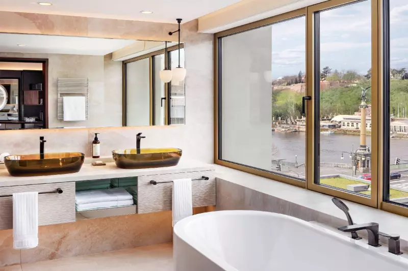 Fairmont Suite