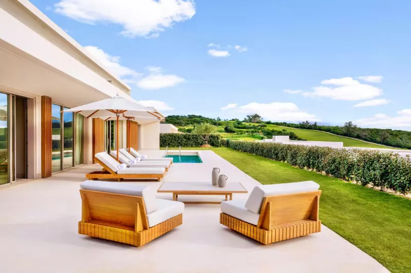 5 Bedroom El Faro Pool Villa