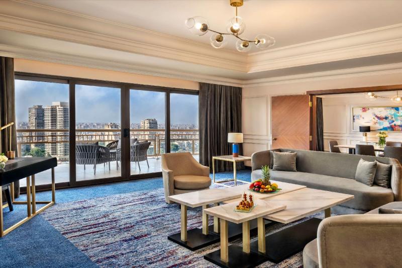 Presidential Nile View Club Suite