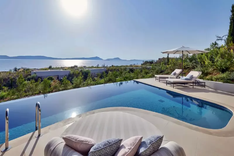 2 Bedroom Bay View Outdoor Connected Pool Villa