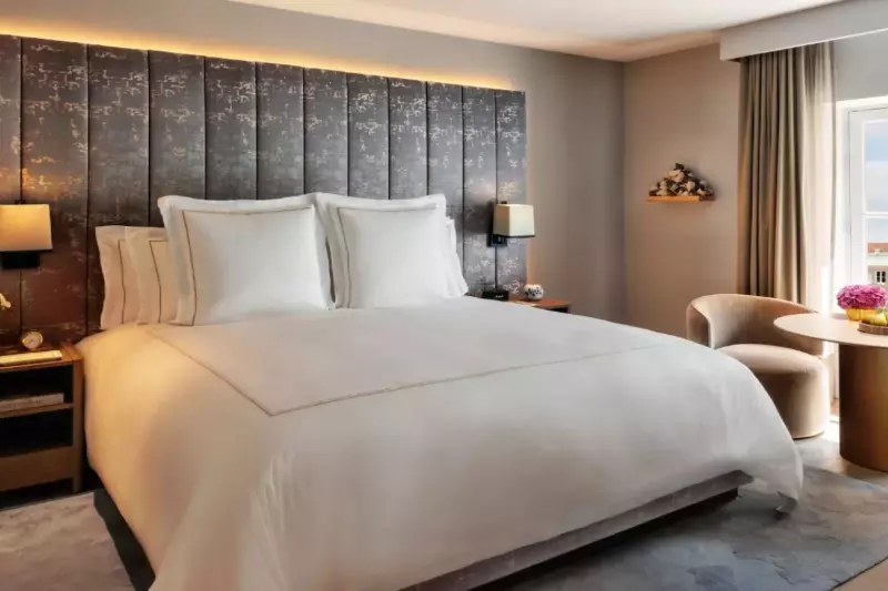 Canal View Premier Room