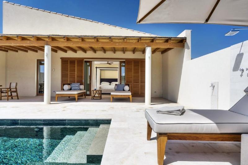 2 Bedroom Luxury Pool Villa