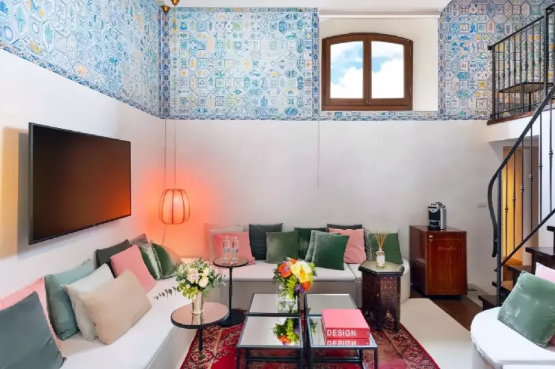 The Artist Suite