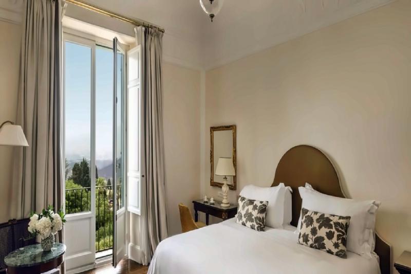 Superior Village View Room