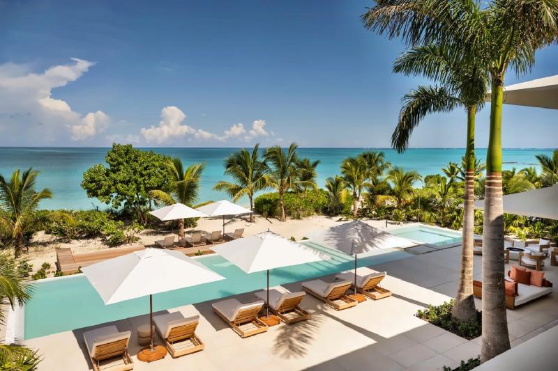 7 Bedroom Reserve Beachfront Villa 2