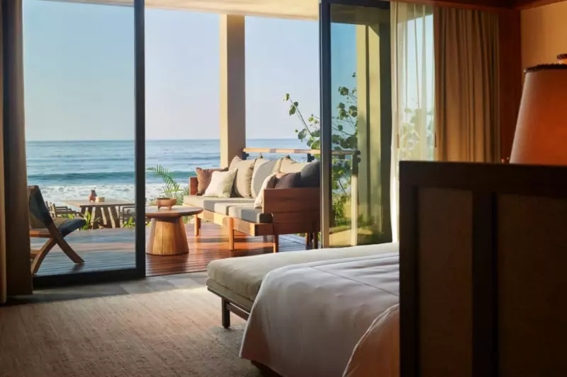 Premier Beachfront Suite