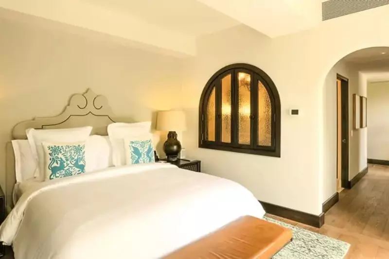 Urban Room