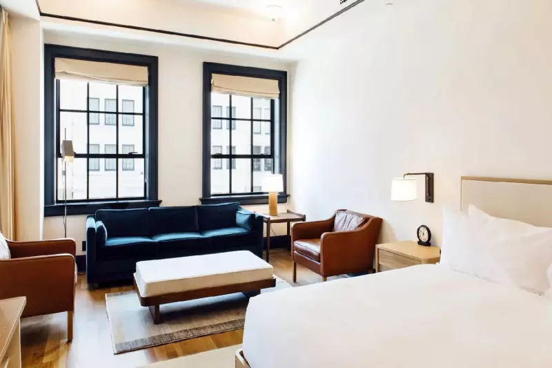 Den Terrace Room