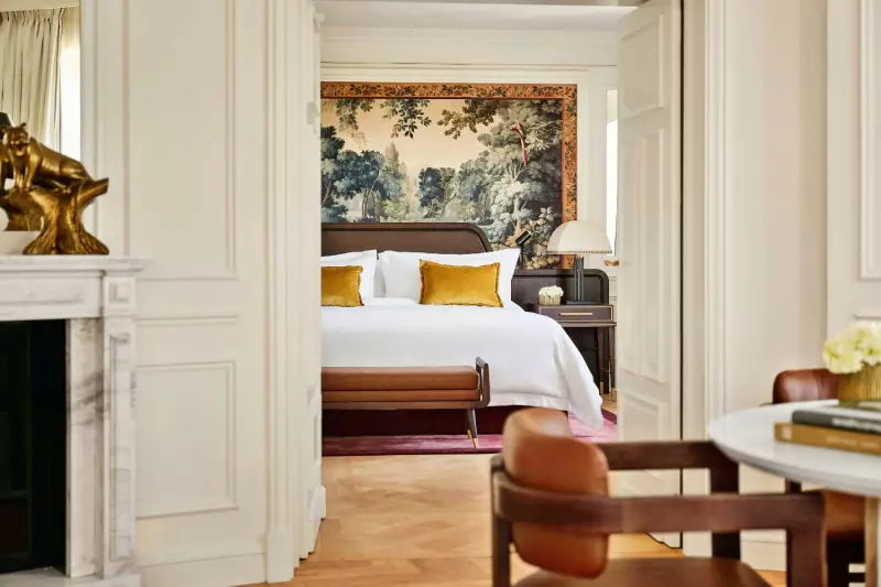 Premium Neptuno Fountain View Room