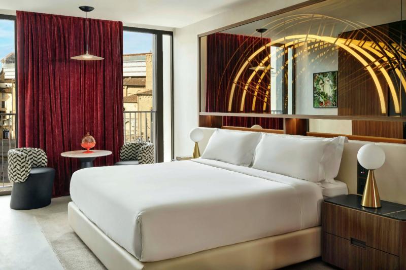 Premier Junior Suite