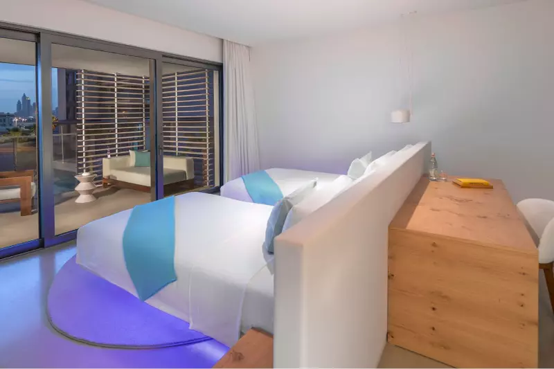 Covet Skyline Room