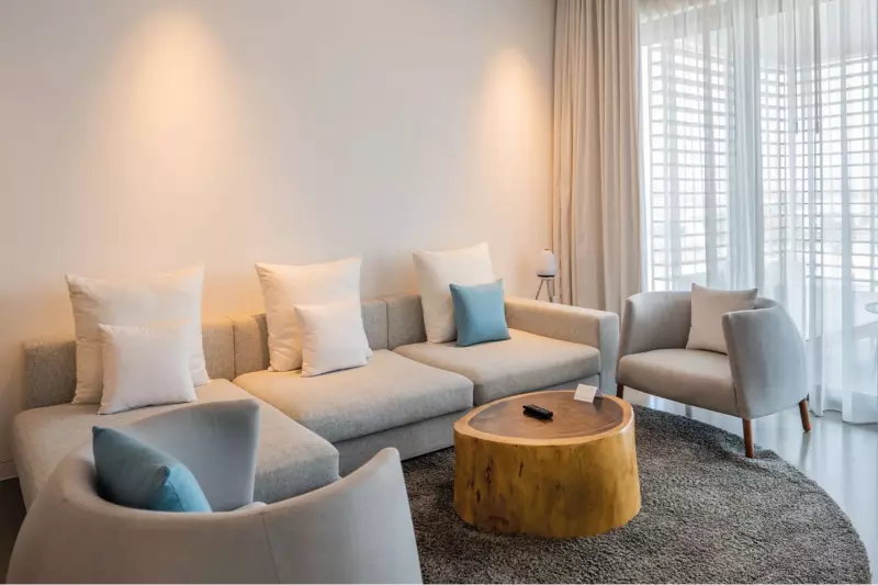 Signature Skyline Suite