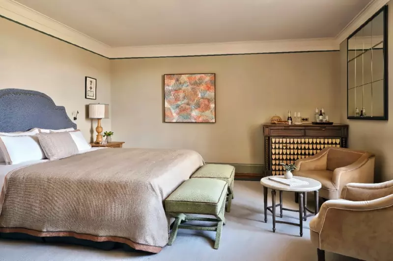 Campagna Room