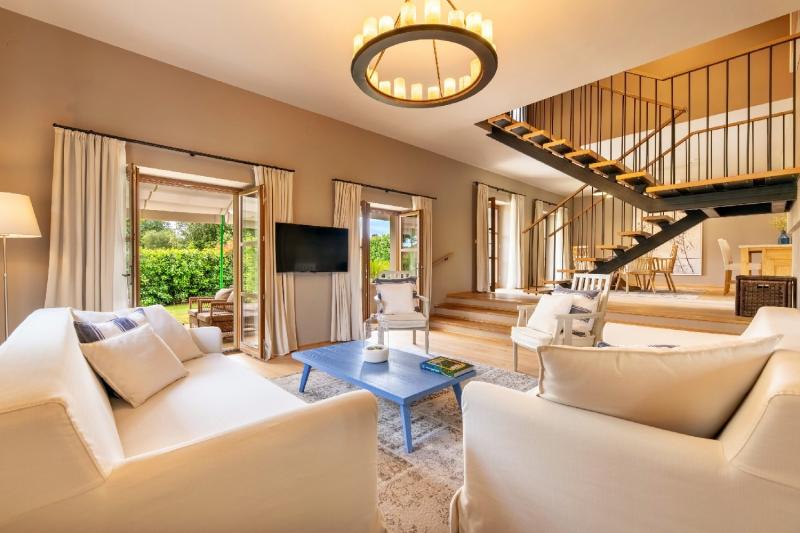 2 Bedroom Estate Colossal Garden Residence