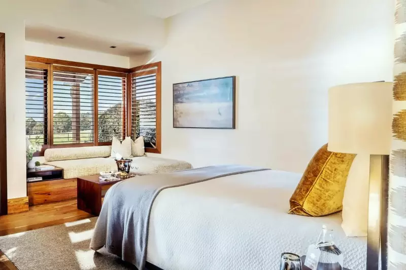 Lodge Spa Suite