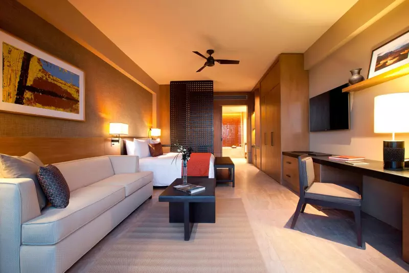 Deluxe Panoramic Ocean View Room