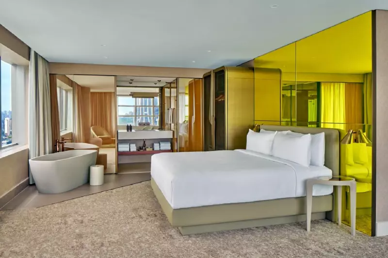 W Suite