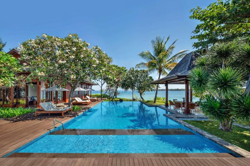 3 Bedroom Beach House Pool Villa