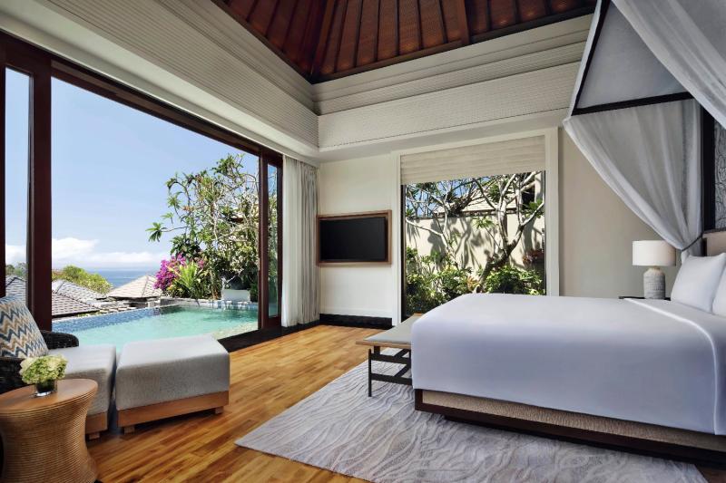Partial Ocean View Pool Villa