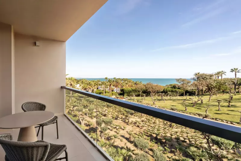 Premium Sea View Room