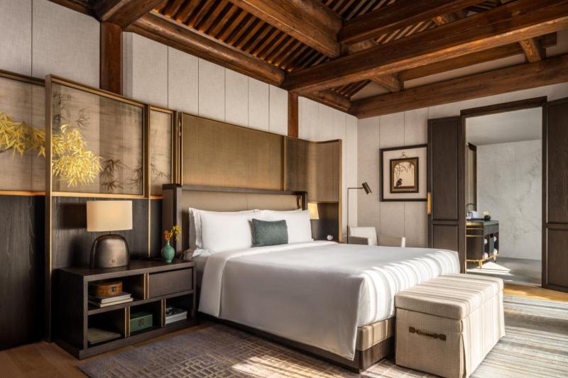 2 Bedroom Grand Family Suite
