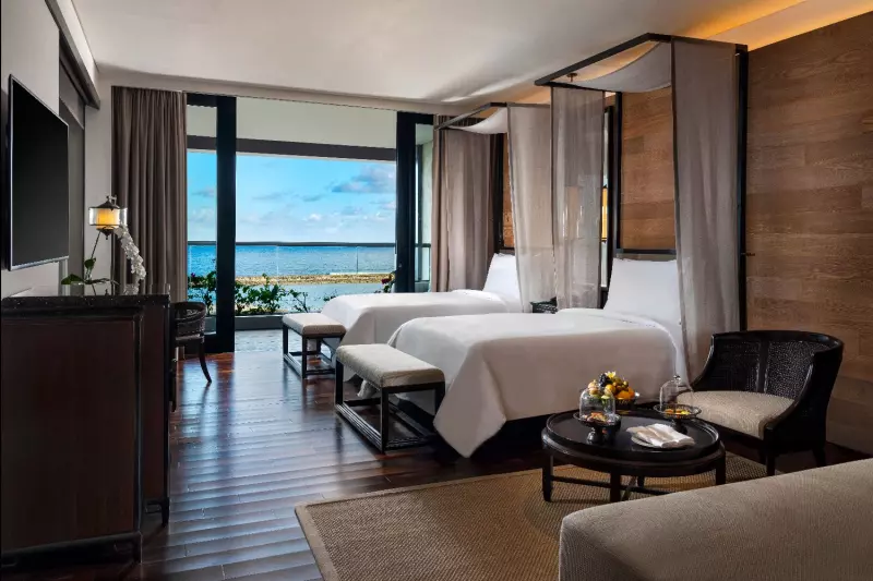 Pool Ocean View Junior Suite