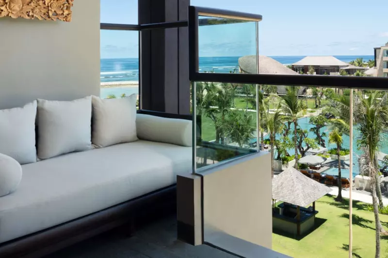Grand Deluxe Ocean Room
