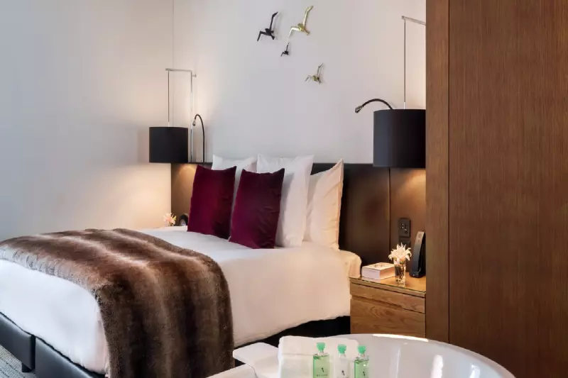 Heritage Lake View Suite