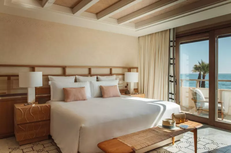 Premier Seafront Suite